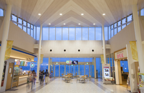 サービスエリア　内装工事