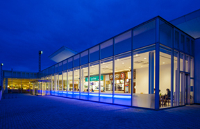 サービスエリア　内装工事